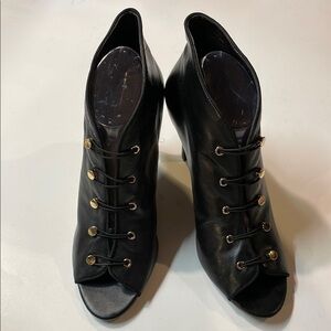Enzo Angiolini Frances Womens Black Leather Ankle Bootie Boots Heels Sz 9.5